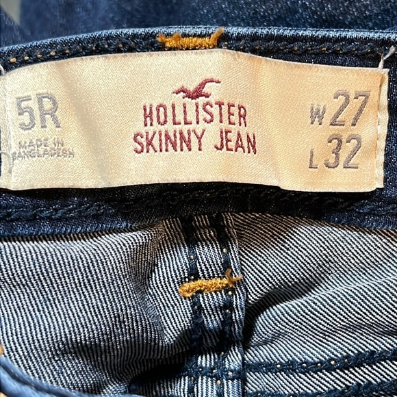 Hollister Women’s Distressed Dark Wash Skinny Jeans Junior Size 27 - Picture 3 of 5